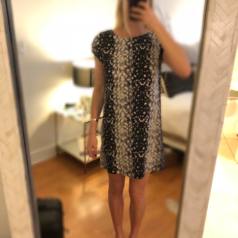 Joie Short Sleeve Shift Dress